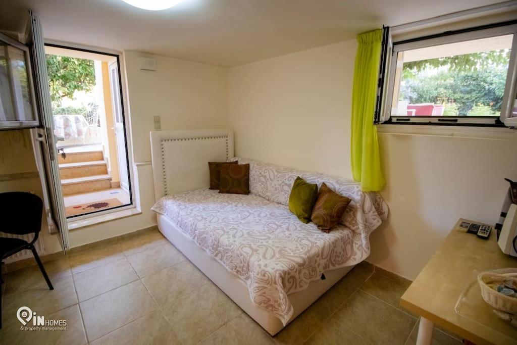Odysseus Cozy Home Неа-Макри Экстерьер фото